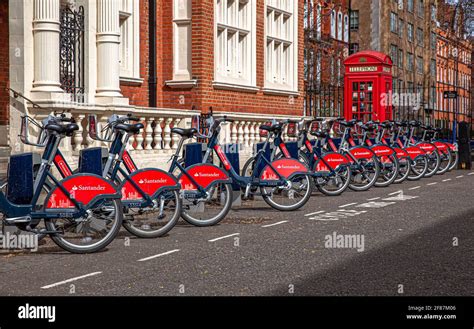 Santander Cycles: South Audley Street, Mayfair